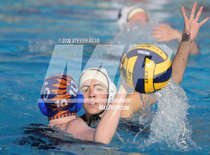Thumbnail 2 in Clairemont vs. Del Norte (CIF SDS D1 Quarterfinal) photogallery.