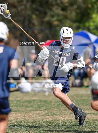 Thumbnail 3 in Lakewood Ranch vs Land O’Lakes photogallery.