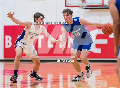 Thumbnail 2 in Georgetown vs. Hallsville (2021 Chicken Express Holiday Extravaganza) photogallery.
