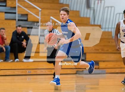 Thumbnail 1 in Georgetown vs. Hallsville (2021 Chicken Express Holiday Extravaganza) photogallery.