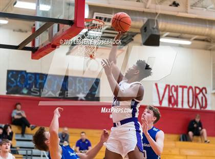 Thumbnail 2 in Georgetown vs. Hallsville (2021 Chicken Express Holiday Extravaganza) photogallery.