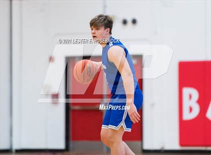 Thumbnail 3 in Georgetown vs. Hallsville (2021 Chicken Express Holiday Extravaganza) photogallery.
