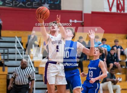 Thumbnail 1 in Georgetown vs. Hallsville (2021 Chicken Express Holiday Extravaganza) photogallery.