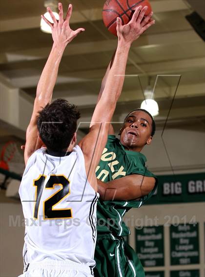 Thumbnail 2 in Bishop Montgomery vs. Long Beach Poly (Paul Pierce Classic)  photogallery.