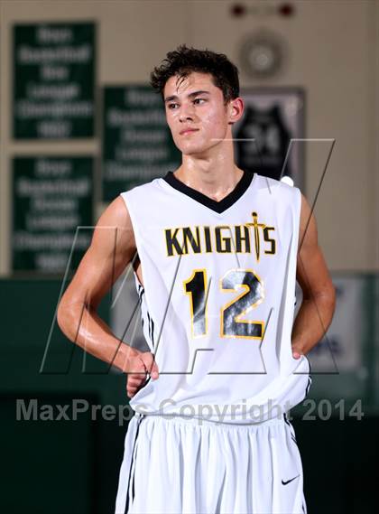 Thumbnail 1 in Bishop Montgomery vs. Long Beach Poly (Paul Pierce Classic)  photogallery.