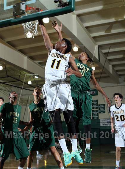 Thumbnail 2 in Bishop Montgomery vs. Long Beach Poly (Paul Pierce Classic)  photogallery.