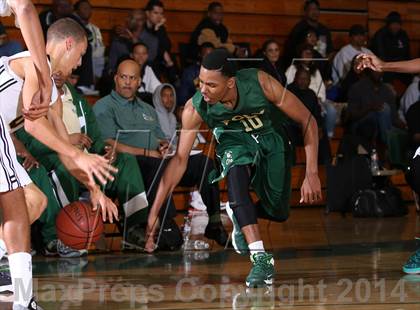 Thumbnail 1 in Bishop Montgomery vs. Long Beach Poly (Paul Pierce Classic)  photogallery.