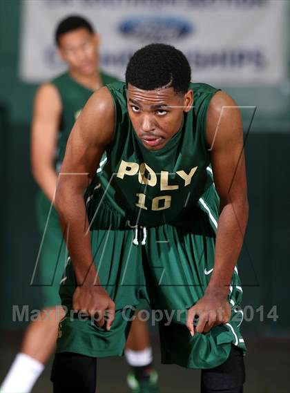 Thumbnail 1 in Bishop Montgomery vs. Long Beach Poly (Paul Pierce Classic)  photogallery.