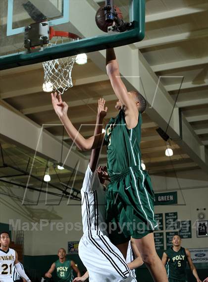 Thumbnail 3 in Bishop Montgomery vs. Long Beach Poly (Paul Pierce Classic)  photogallery.