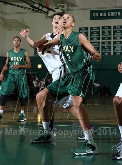 Thumbnail 1 in Bishop Montgomery vs. Long Beach Poly (Paul Pierce Classic)  photogallery.