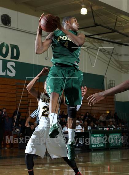 Thumbnail 2 in Bishop Montgomery vs. Long Beach Poly (Paul Pierce Classic)  photogallery.