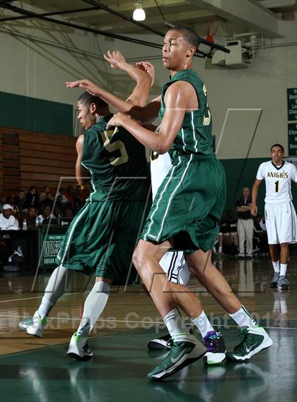 Thumbnail 1 in Bishop Montgomery vs. Long Beach Poly (Paul Pierce Classic)  photogallery.