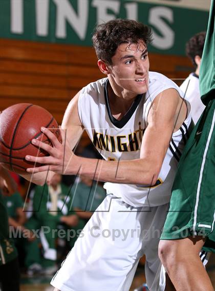 Thumbnail 2 in Bishop Montgomery vs. Long Beach Poly (Paul Pierce Classic)  photogallery.