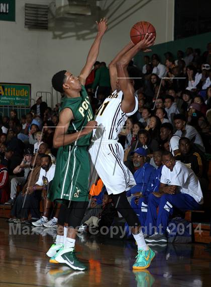 Thumbnail 2 in Bishop Montgomery vs. Long Beach Poly (Paul Pierce Classic)  photogallery.