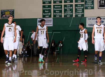 Thumbnail 2 in Bishop Montgomery vs. Long Beach Poly (Paul Pierce Classic)  photogallery.