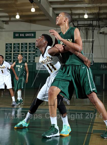 Thumbnail 3 in Bishop Montgomery vs. Long Beach Poly (Paul Pierce Classic)  photogallery.