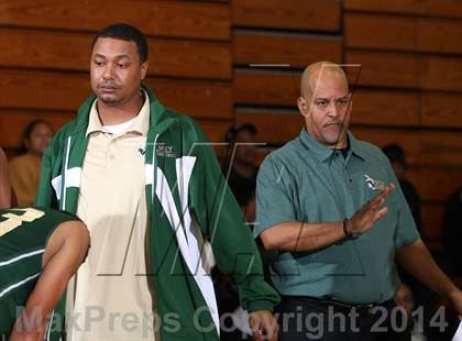 Thumbnail 1 in Bishop Montgomery vs. Long Beach Poly (Paul Pierce Classic)  photogallery.