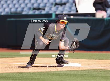 Thumbnail 2 in Long Beach Poly vs. Edison photogallery.