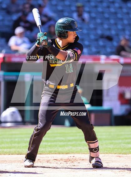 Thumbnail 3 in Long Beach Poly vs. Edison photogallery.