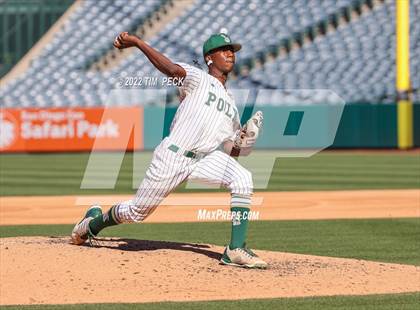 Thumbnail 3 in Long Beach Poly vs. Edison photogallery.