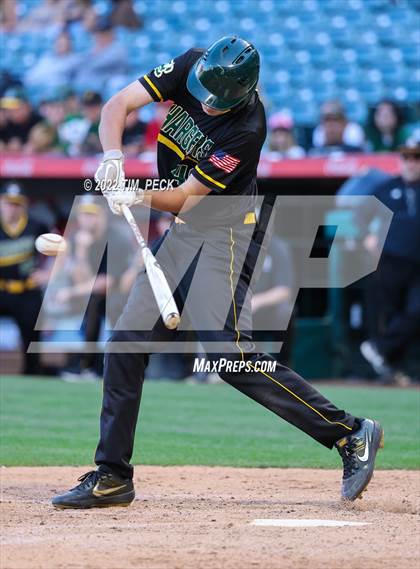 Thumbnail 3 in Long Beach Poly vs. Edison photogallery.
