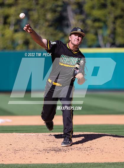 Thumbnail 1 in Long Beach Poly vs. Edison photogallery.