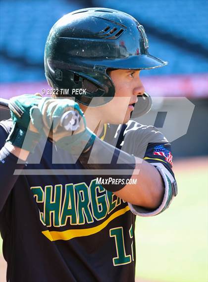 Thumbnail 2 in Long Beach Poly vs. Edison photogallery.