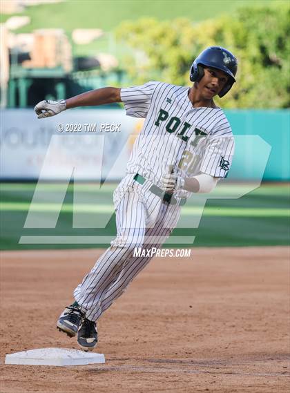 Thumbnail 1 in Long Beach Poly vs. Edison photogallery.