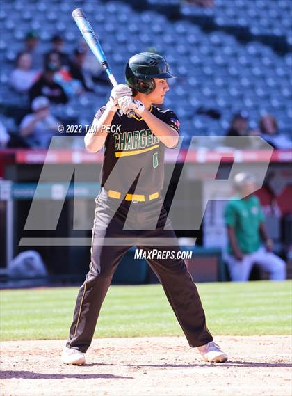 Thumbnail 2 in Long Beach Poly vs. Edison photogallery.