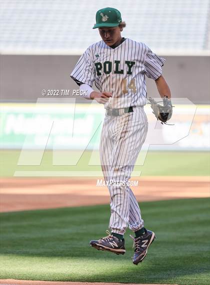 Thumbnail 3 in Long Beach Poly vs. Edison photogallery.