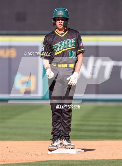 Thumbnail 3 in Long Beach Poly vs. Edison photogallery.