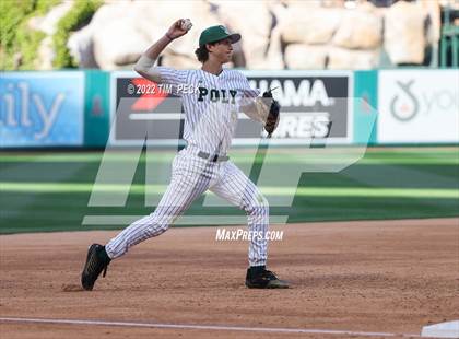 Thumbnail 3 in Long Beach Poly vs. Edison photogallery.