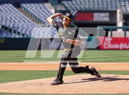Thumbnail 1 in Long Beach Poly vs. Edison photogallery.