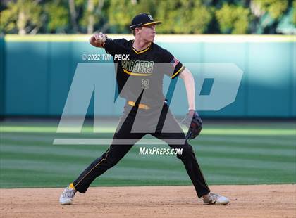 Thumbnail 3 in Long Beach Poly vs. Edison photogallery.