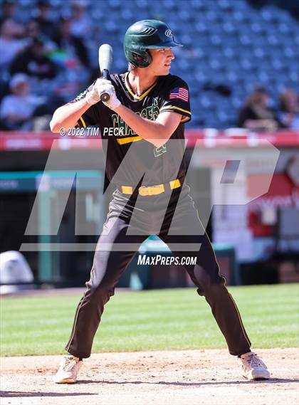 Thumbnail 2 in Long Beach Poly vs. Edison photogallery.