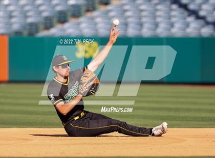 Thumbnail 2 in Long Beach Poly vs. Edison photogallery.