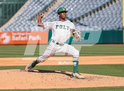 Thumbnail 2 in Long Beach Poly vs. Edison photogallery.