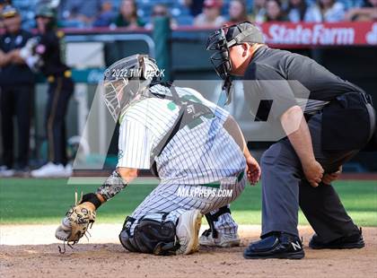 Thumbnail 2 in Long Beach Poly vs. Edison photogallery.