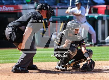 Thumbnail 2 in Long Beach Poly vs. Edison photogallery.