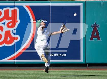 Thumbnail 3 in Long Beach Poly vs. Edison photogallery.