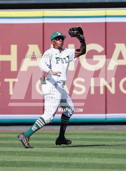 Thumbnail 3 in Long Beach Poly vs. Edison photogallery.