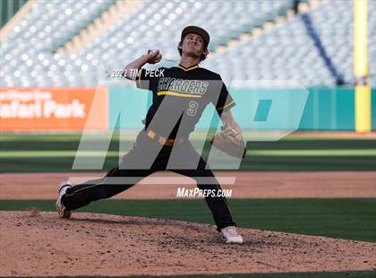 Thumbnail 1 in Long Beach Poly vs. Edison photogallery.