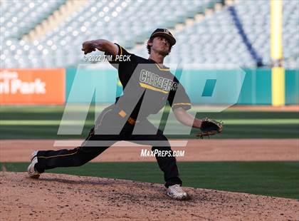 Thumbnail 3 in Long Beach Poly vs. Edison photogallery.