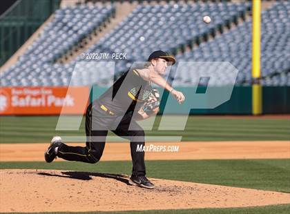 Thumbnail 3 in Long Beach Poly vs. Edison photogallery.