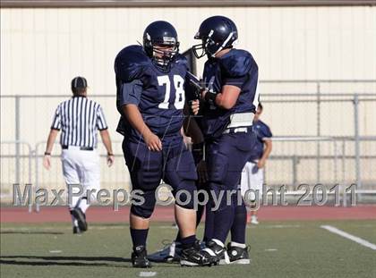 Thumbnail 1 in Hoover @ Crescenta Valley photogallery.