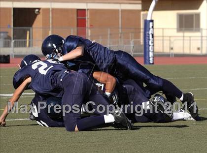 Thumbnail 3 in Hoover @ Crescenta Valley photogallery.