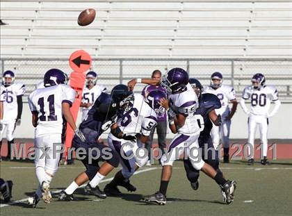 Thumbnail 2 in Hoover @ Crescenta Valley photogallery.