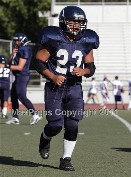 Thumbnail 1 in Hoover @ Crescenta Valley photogallery.