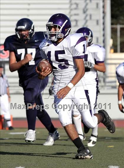 Thumbnail 1 in Hoover @ Crescenta Valley photogallery.