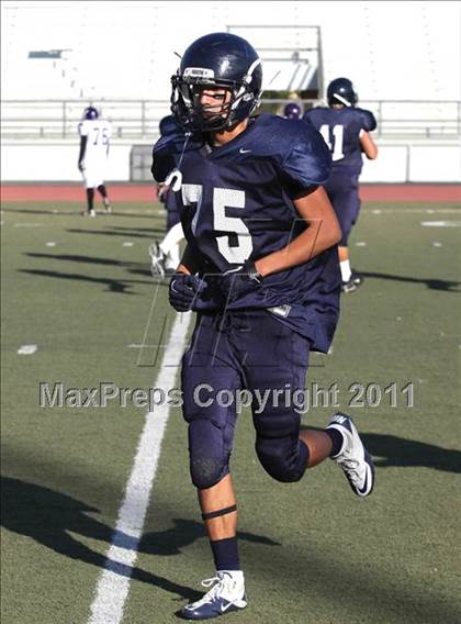 Thumbnail 2 in Hoover @ Crescenta Valley photogallery.